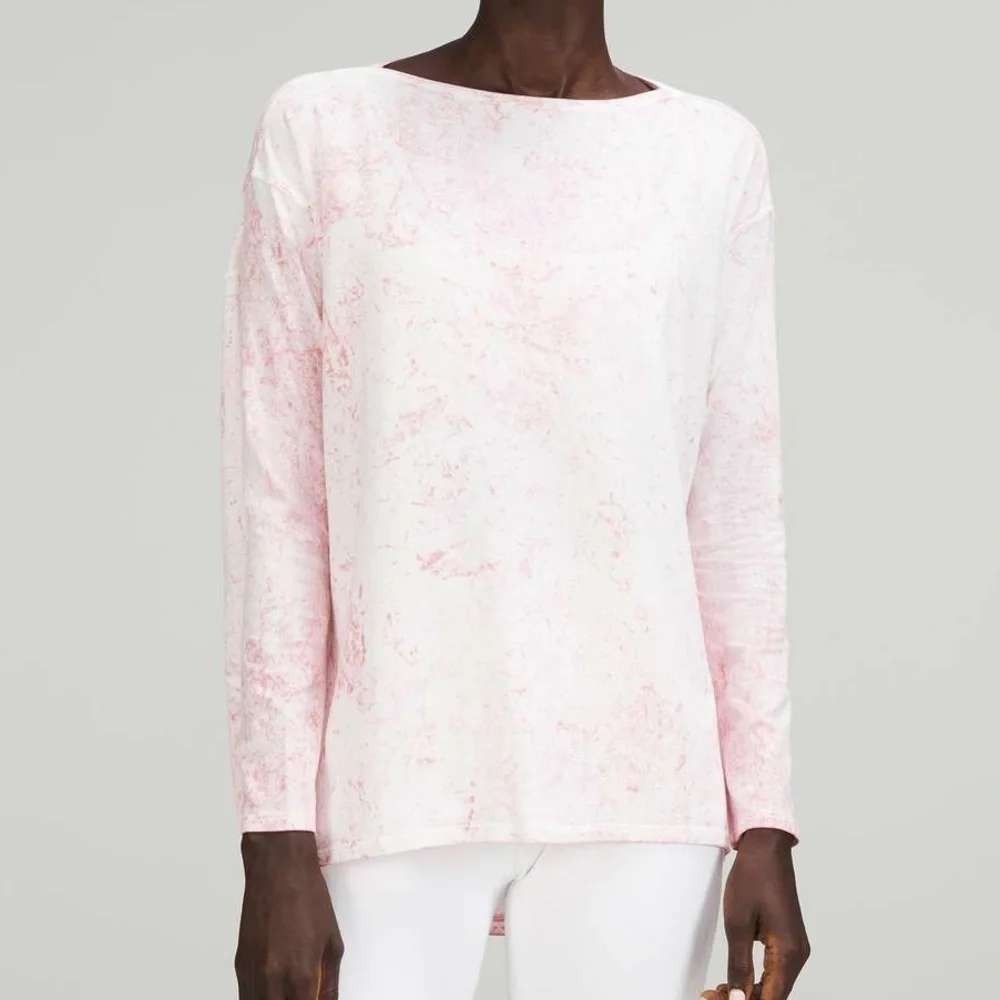 Lululemon Back in Action Long Sleeve Shirt Cirrus Wash White Pink Peony Rose L
